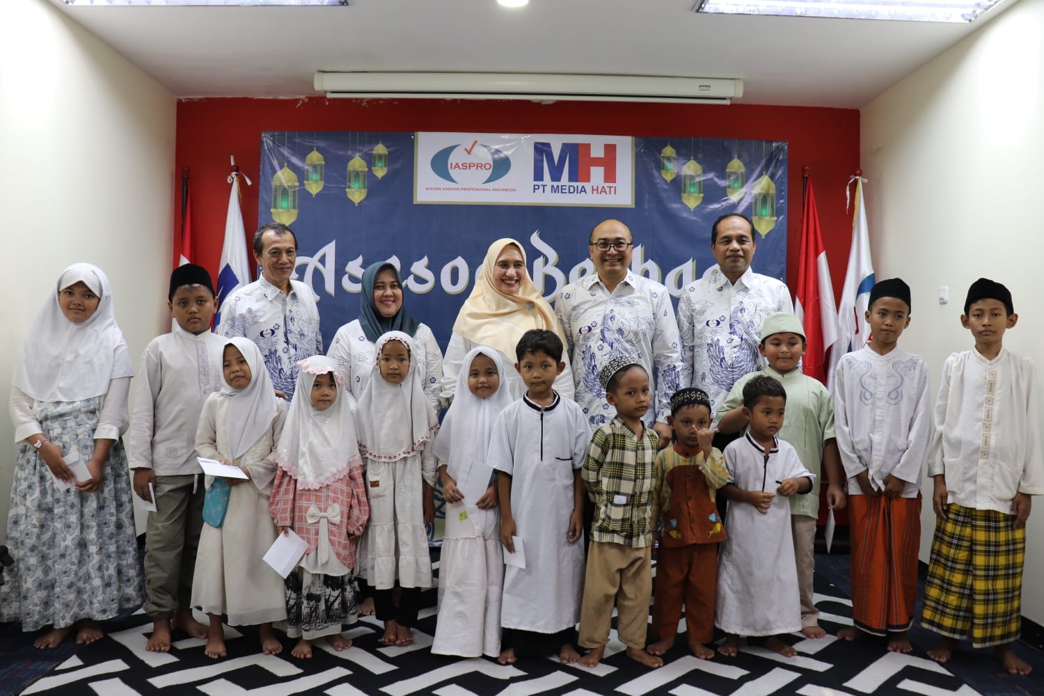 IASPRO DPW JATIM Berbagi Bersama Anak Yatim & Panti Asuhan