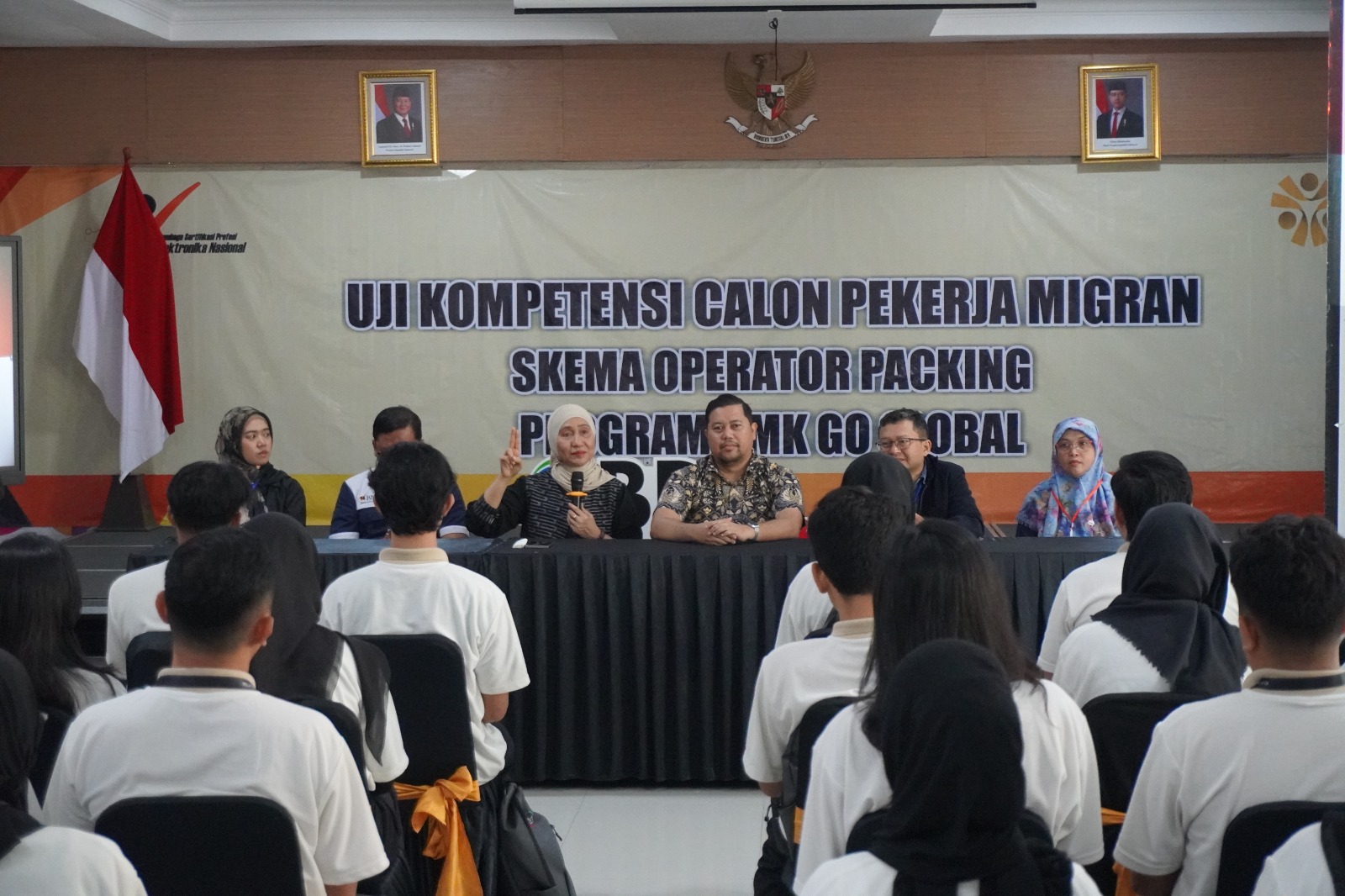 Pelatihan Operator Packing